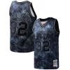 Duraturo Accattivante Karl Malone Utah Jazz Hardwood Classics 1991/92 Tie Dye Swingman Jersey Black