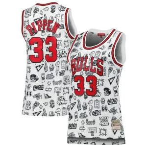 Bellissimo Comodo Scottie Pippen Chicago Bulls Women's 1997 Doodle Swingman Jersey White